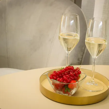 Bed and Breakfast Renascentia In - Adults Only