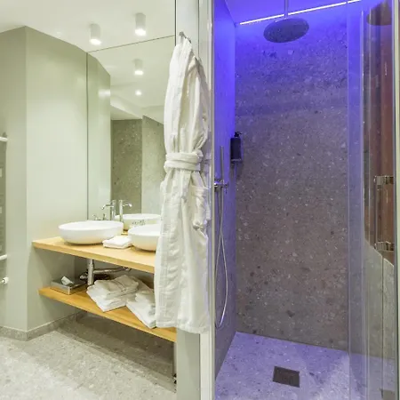 Renascentia In - Adults Only