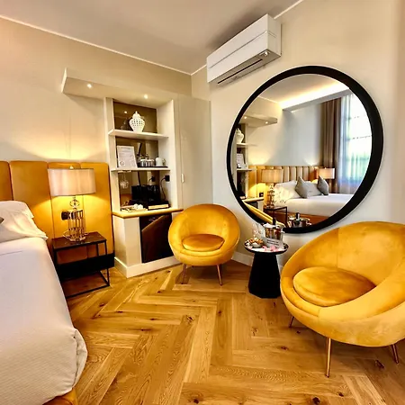 Renascentia In - Adults Only