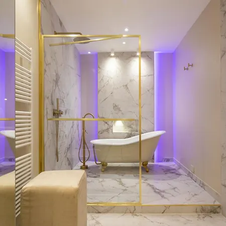 Renascentia In - Adults Only Florencia